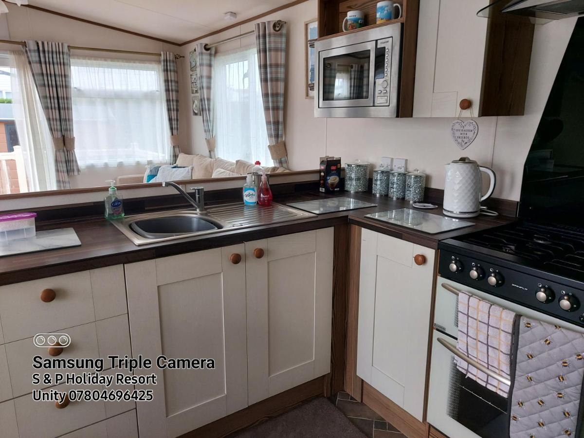 149 Holiday Resort Unity 3 Bedroom Passes Included Brean Luaran gambar
