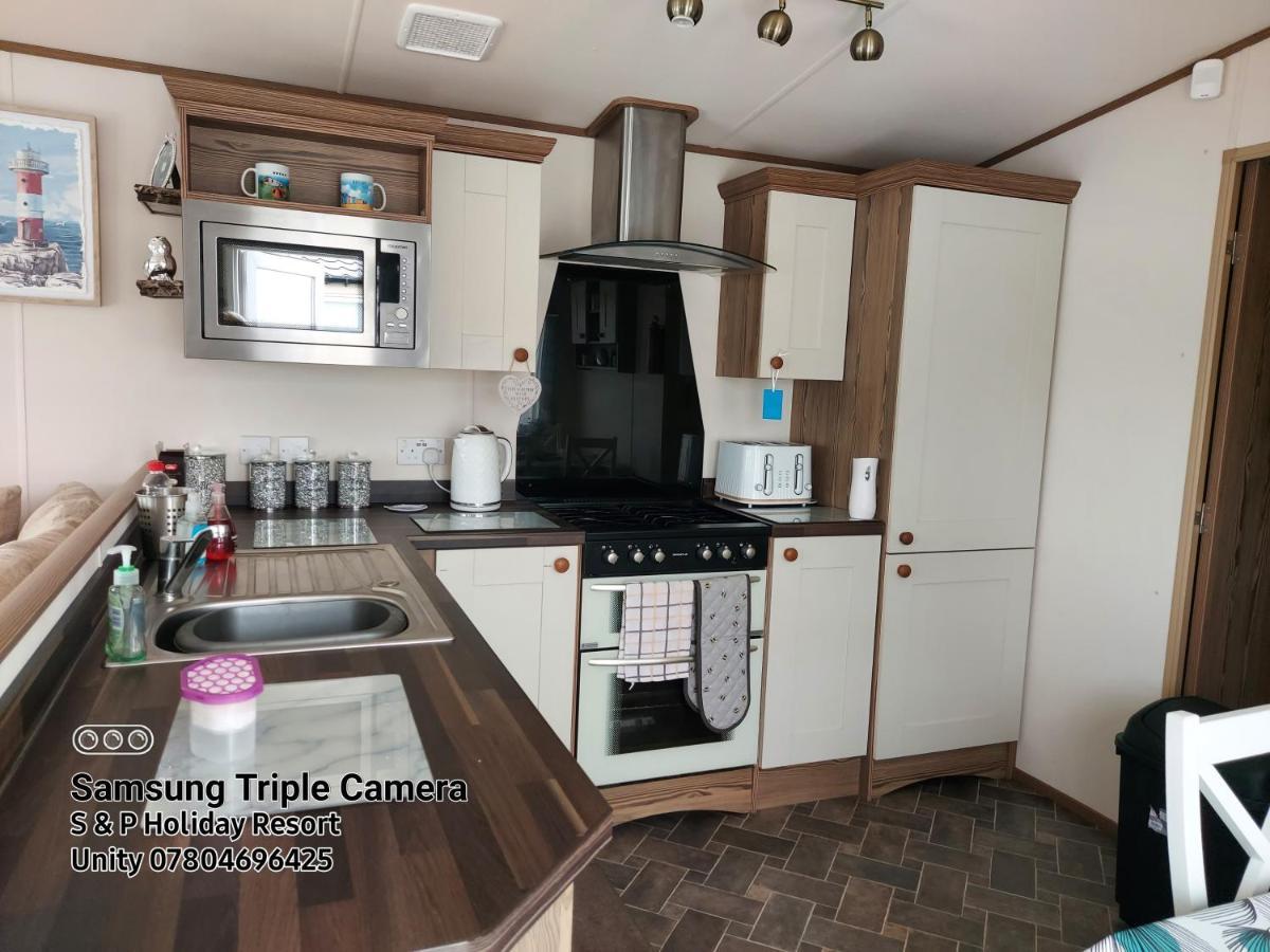 149 Holiday Resort Unity 3 Bedroom Passes Included Brean Luaran gambar