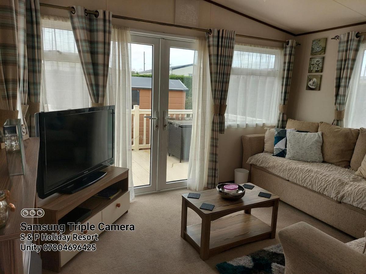 149 Holiday Resort Unity 3 Bedroom Passes Included Brean Luaran gambar